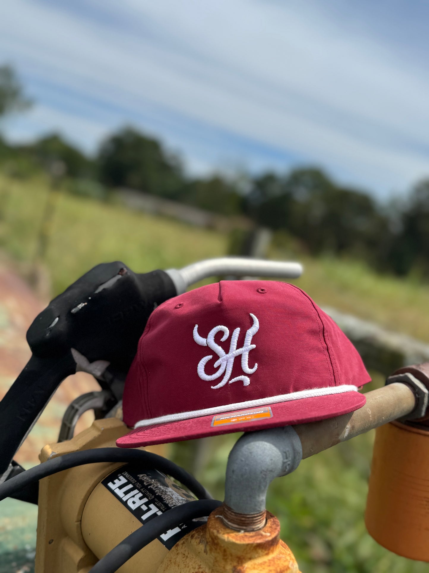 Southern Hand - Official Logo Hats