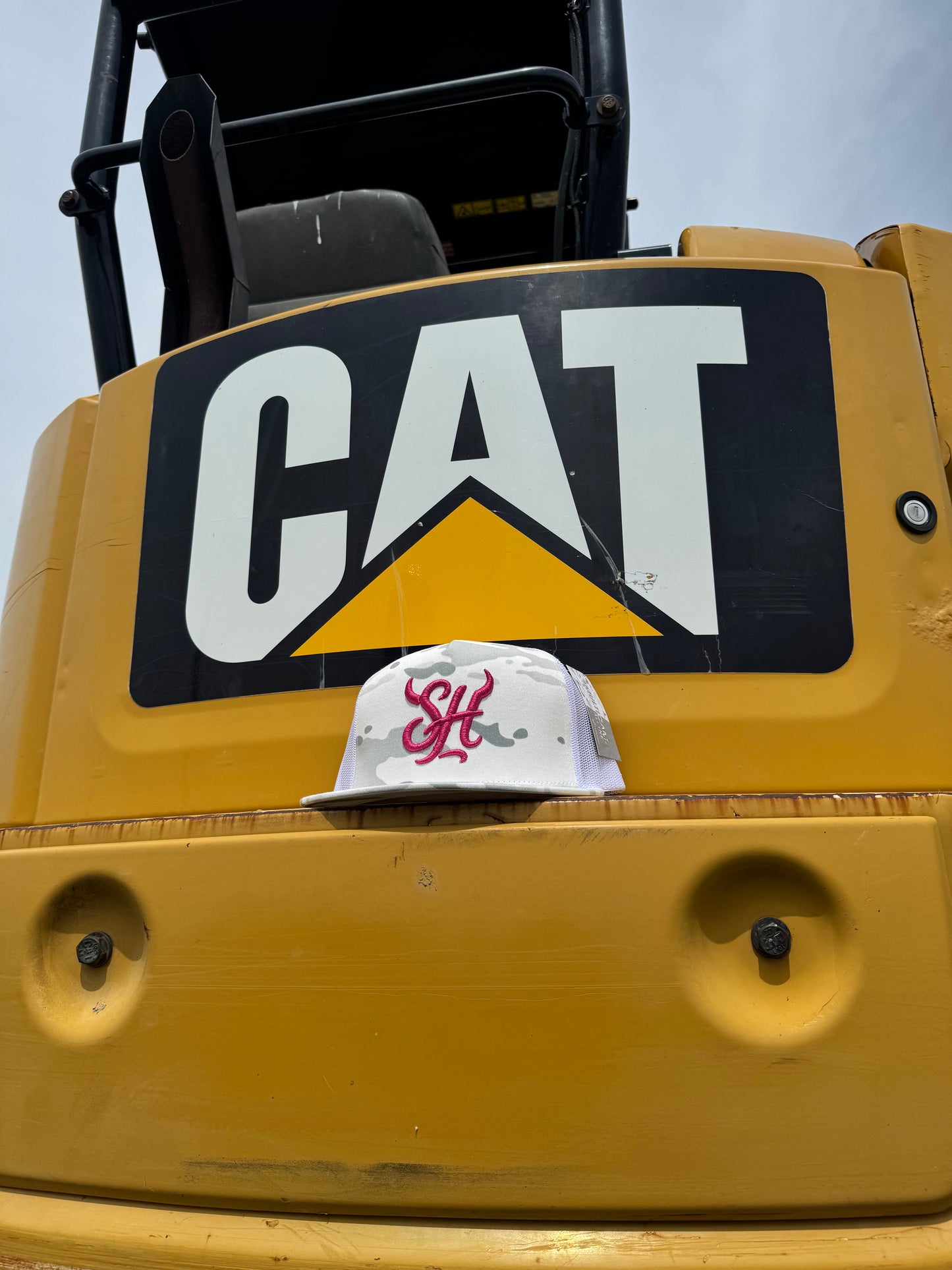 Southern Hand - Official Logo Hats